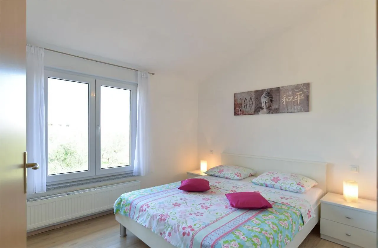 Apartments Jere 719 Pula Croacia